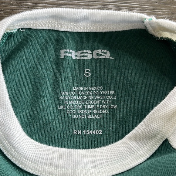 1989 LA Graphic ringer Baby Tee Crop Top Green White S collegiate sporty casual - Picture 10 of 11